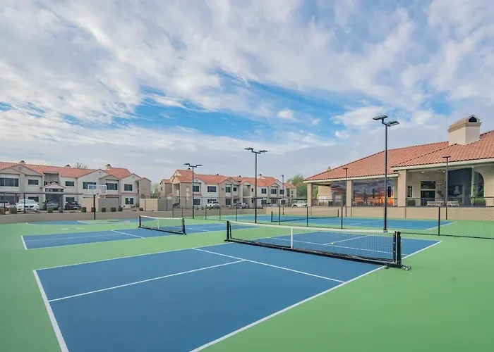 Apartment Near Tpc Pool Balcony Pickleball Parking Wd
