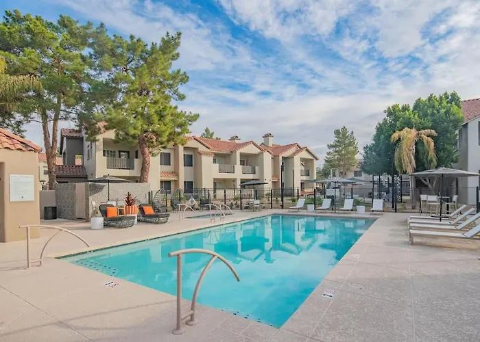 Apartment Near Tpc Pool Balcony Pickleball Parking Wd
