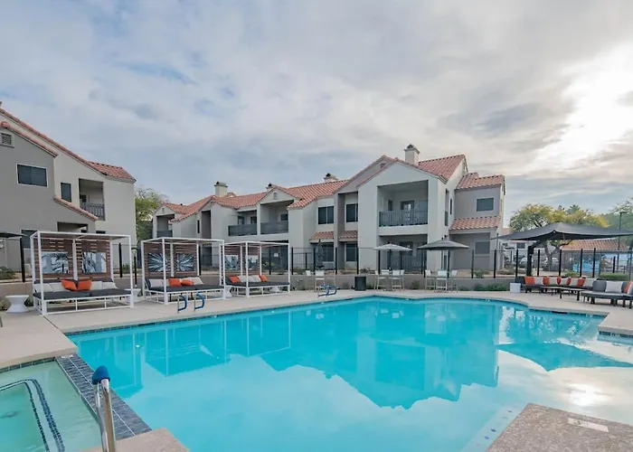 Apartment Near Tpc Pool Balcony Pickleball Parking Wd