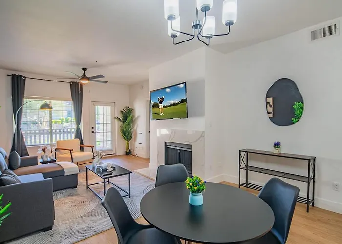Apartment Near Tpc Pool Balcony Pickleball Parking Wd