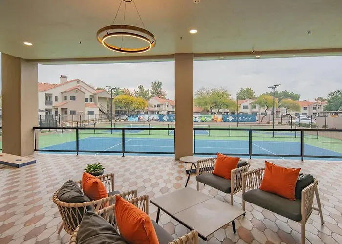 Apartment Near Tpc Pool Balcony Pickleball Parking Wd *